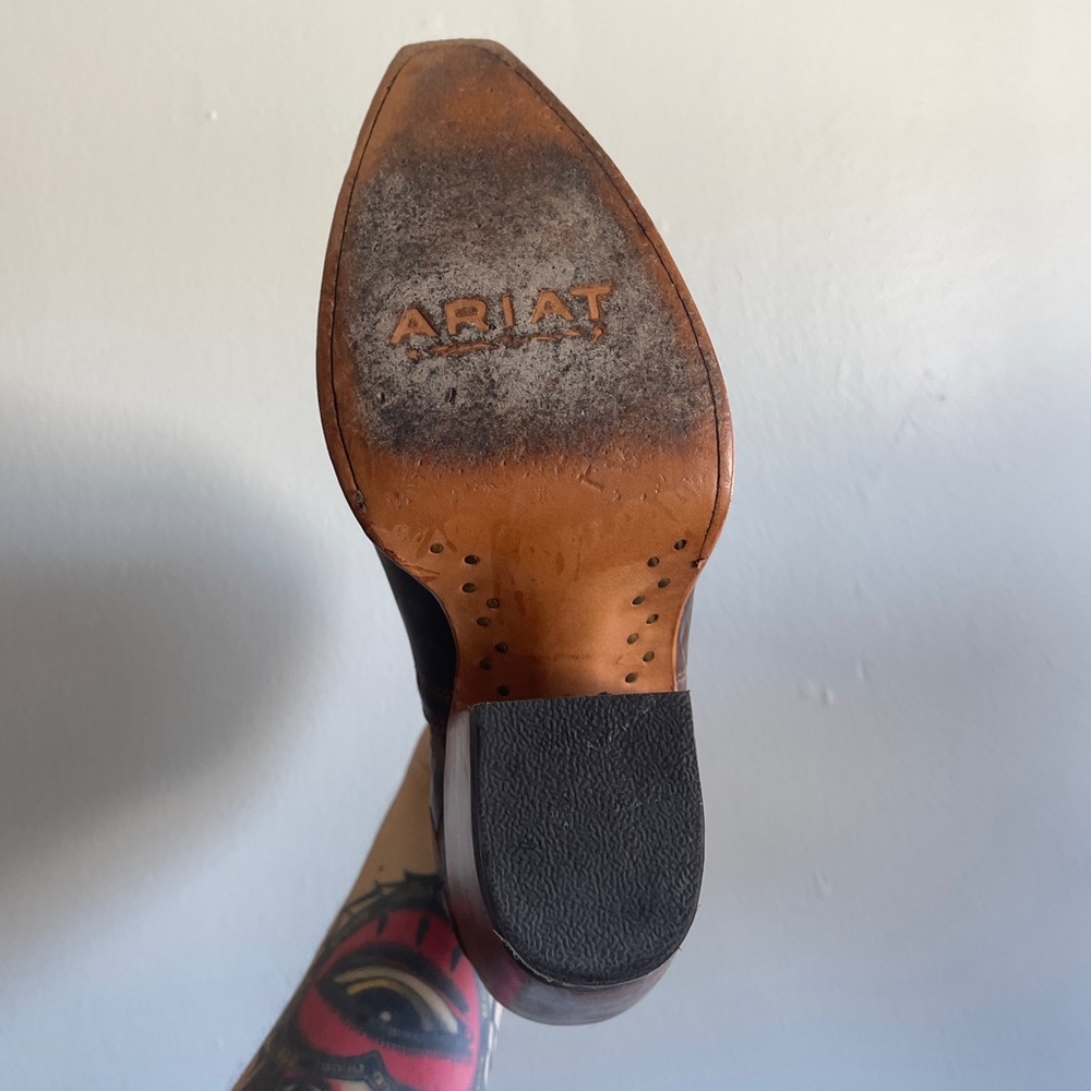 Ariat Brown Western Dixon Bootie - Picture 6 of 8
